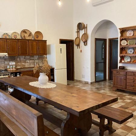 Villa Serena Porto Columbu - Perd'E Sali Εξωτερικό φωτογραφία